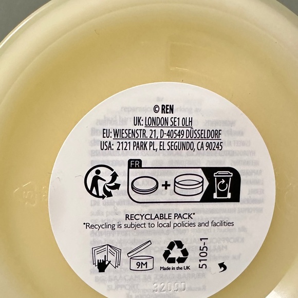 REN CLEAN SKINCARE Evercalm Barrier Support Body Balm - Picture 6 of 6